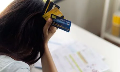 U.S. Credit Card Delinquency Rates Increase Slightly Amidst Strong Consumer Spending